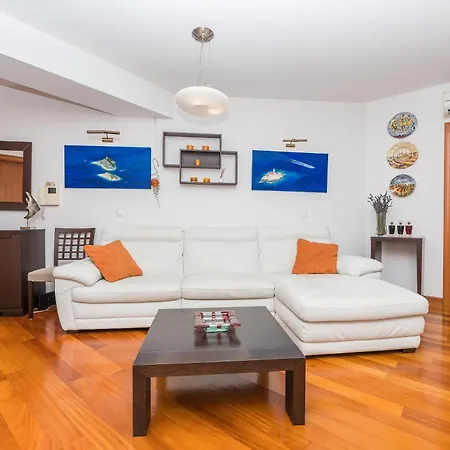 Irisa Art Διαμέρισμα Μακάρσκα