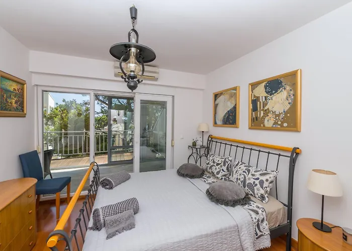 Irisa Art 马卡尔斯卡